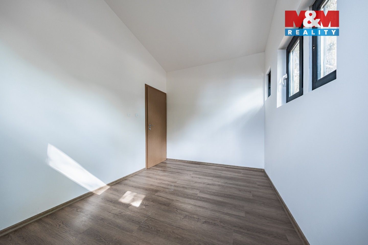 Prodej nemovitosti 82 m² - foto 3