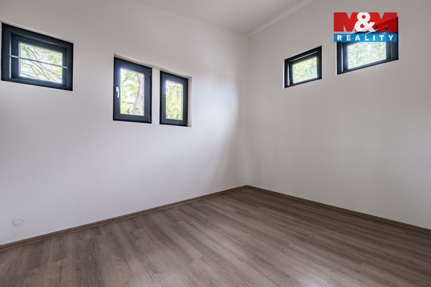 Prodej nemovitosti 82 m² - foto 4