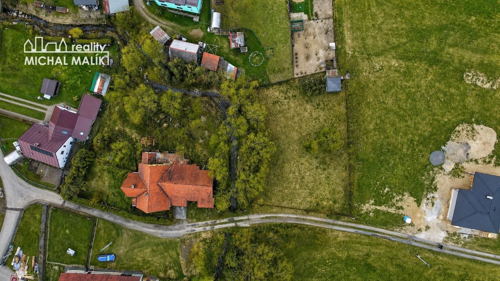 Prodej pozemku 1292 m² - foto 5