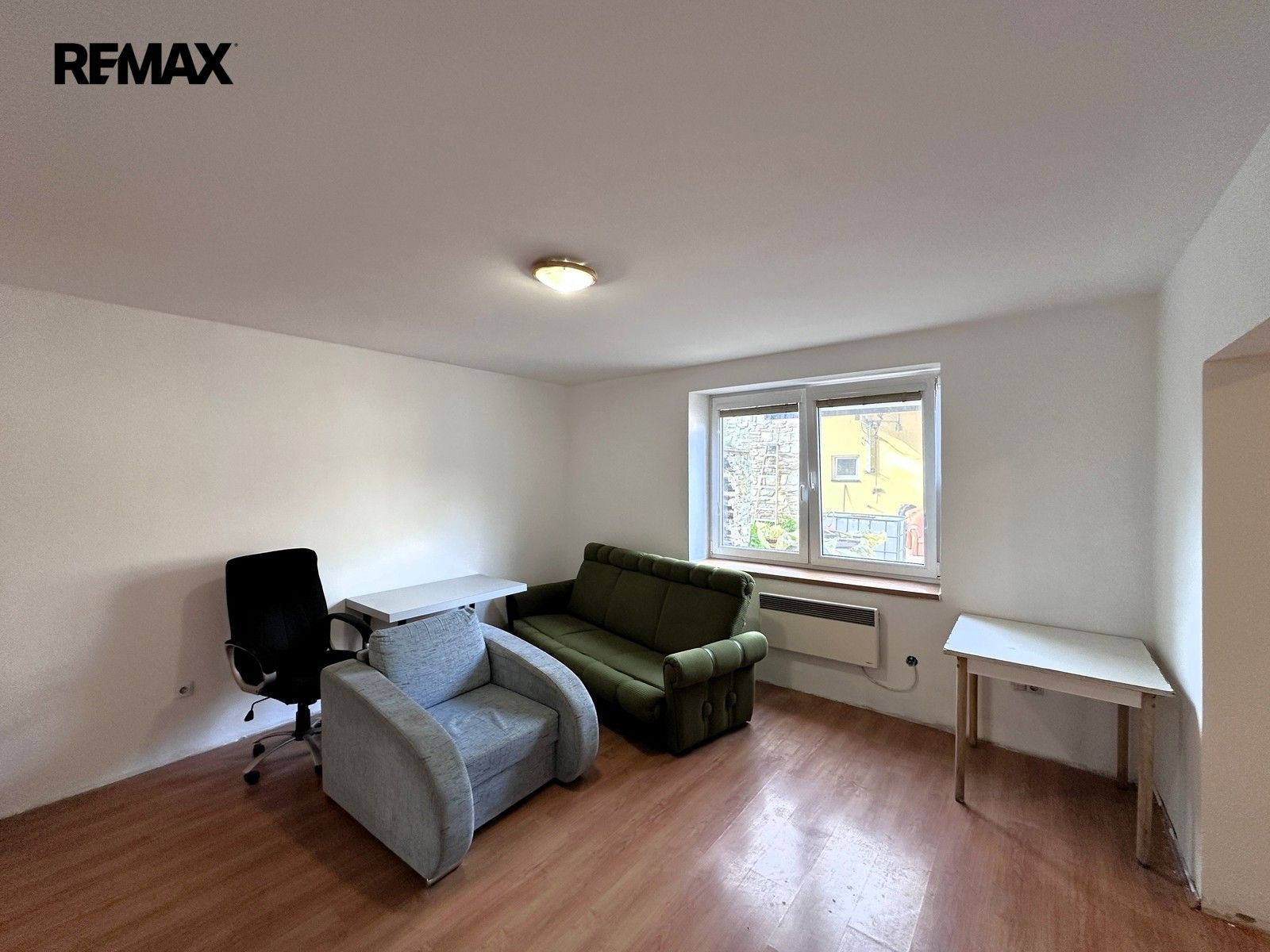 Pronájem bytu 2+1 52 m² - foto 2