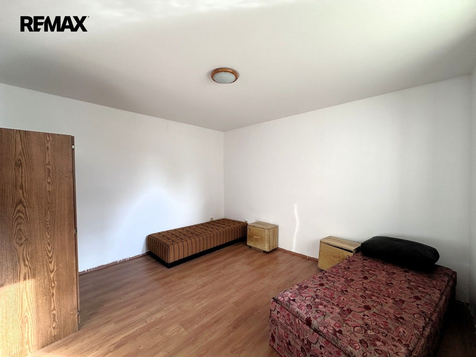 Pronájem bytu 2+1 52 m² - foto 8