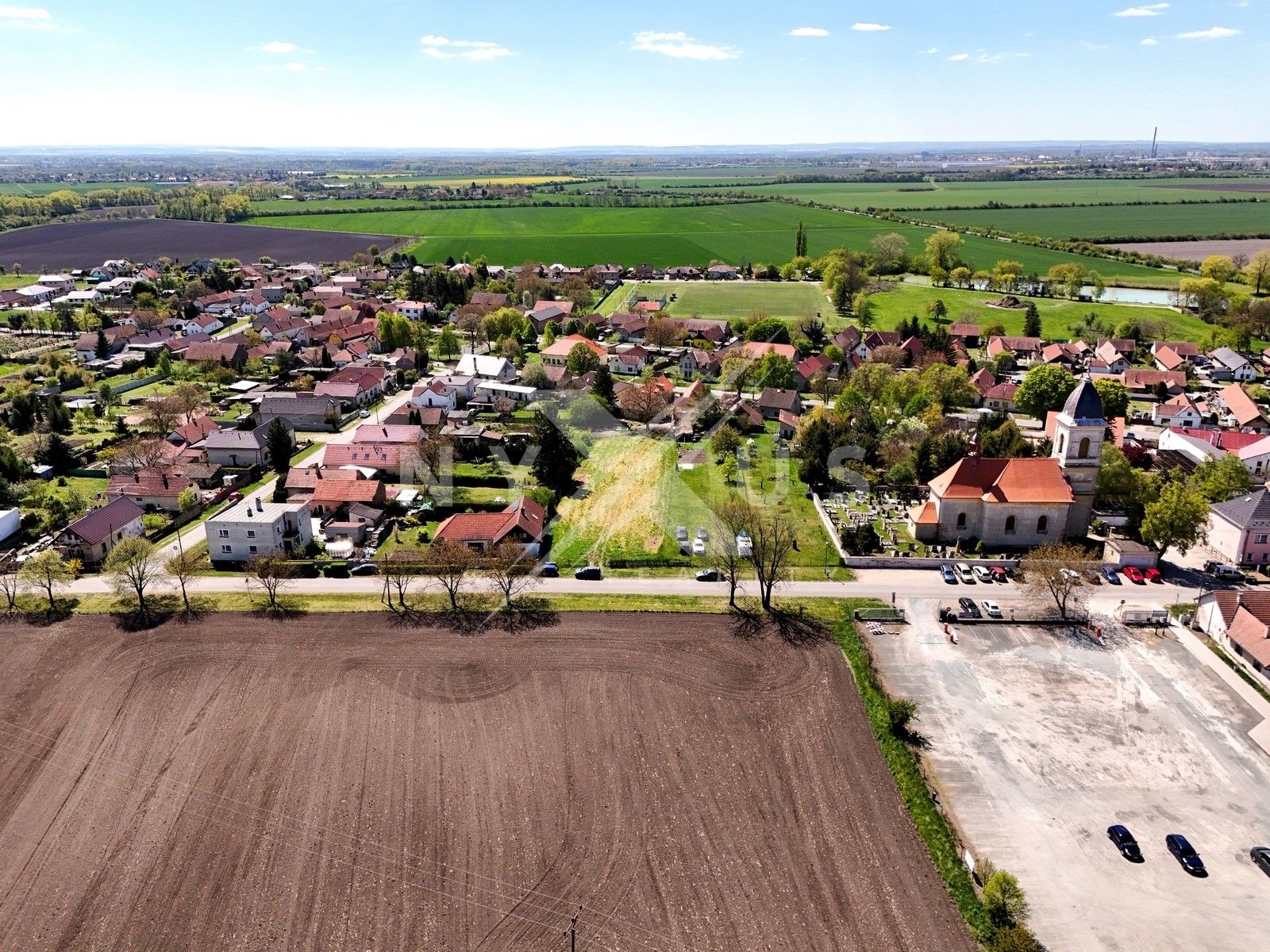 Prodej pozemku 2030 m² - foto 6