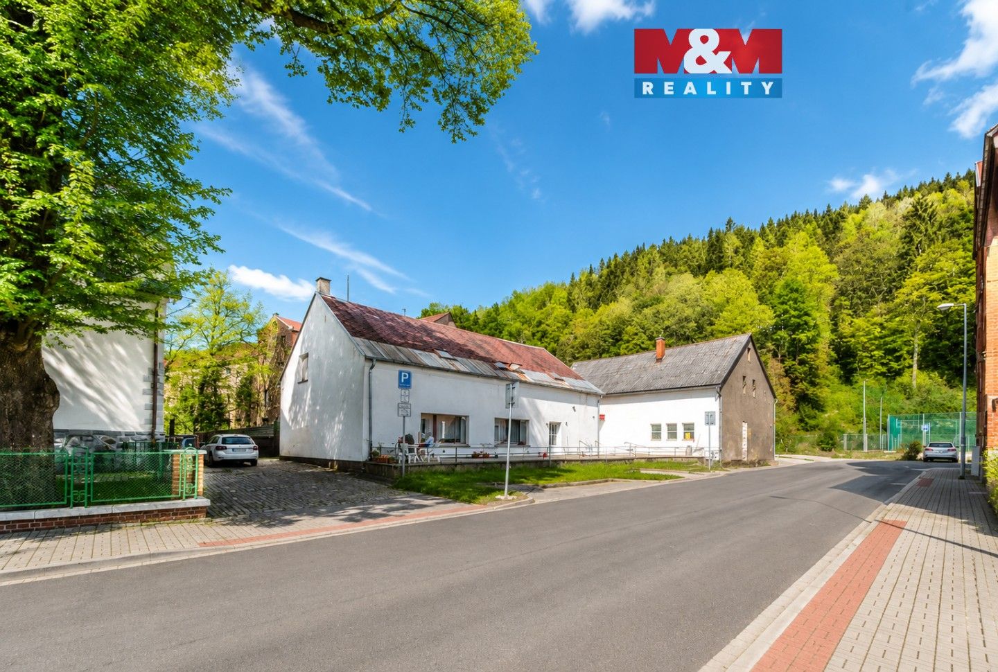 Prodej domu 650 m² - foto 1