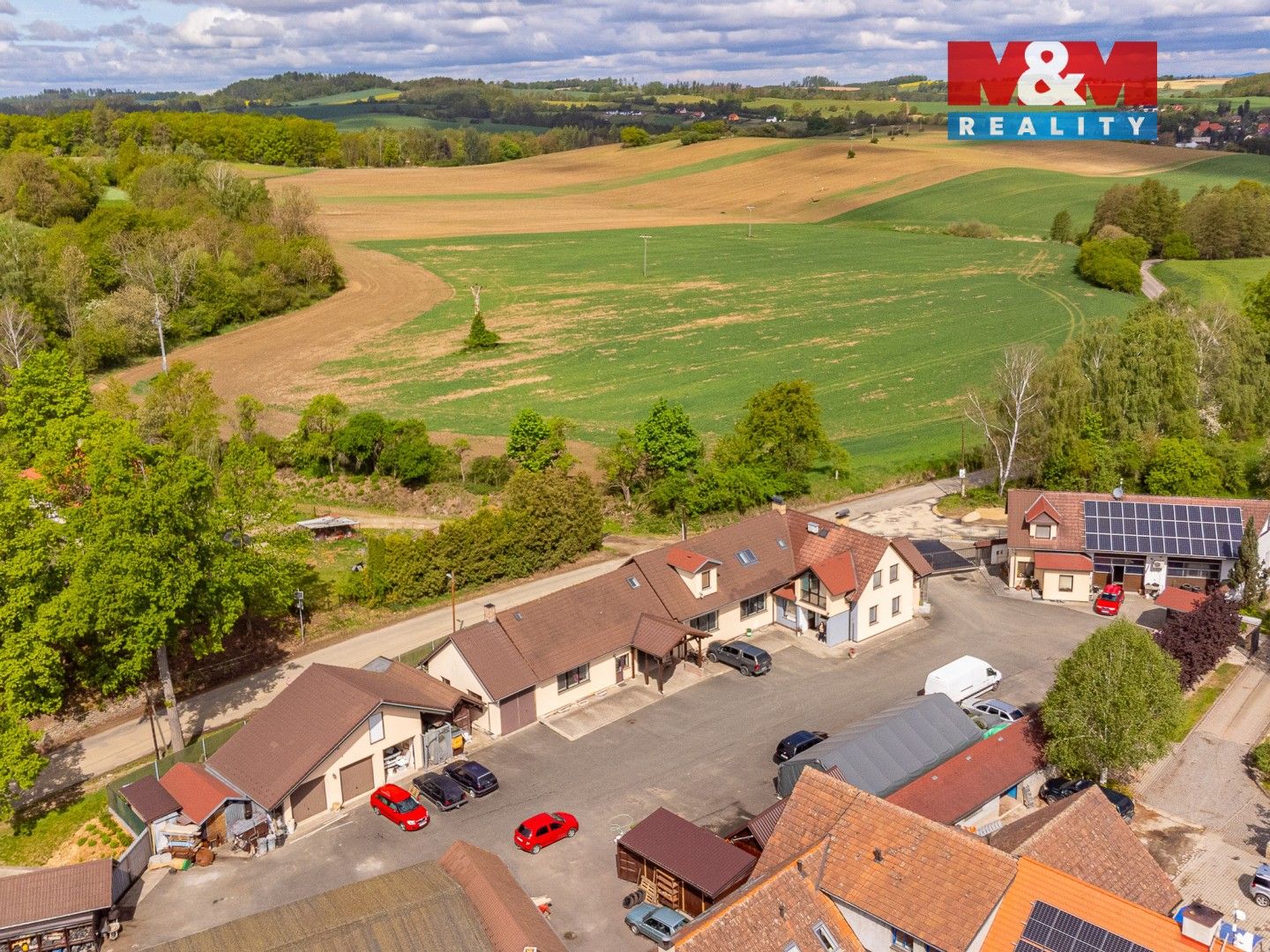 Pronájem komerčního prostoru 212 m² - foto 3