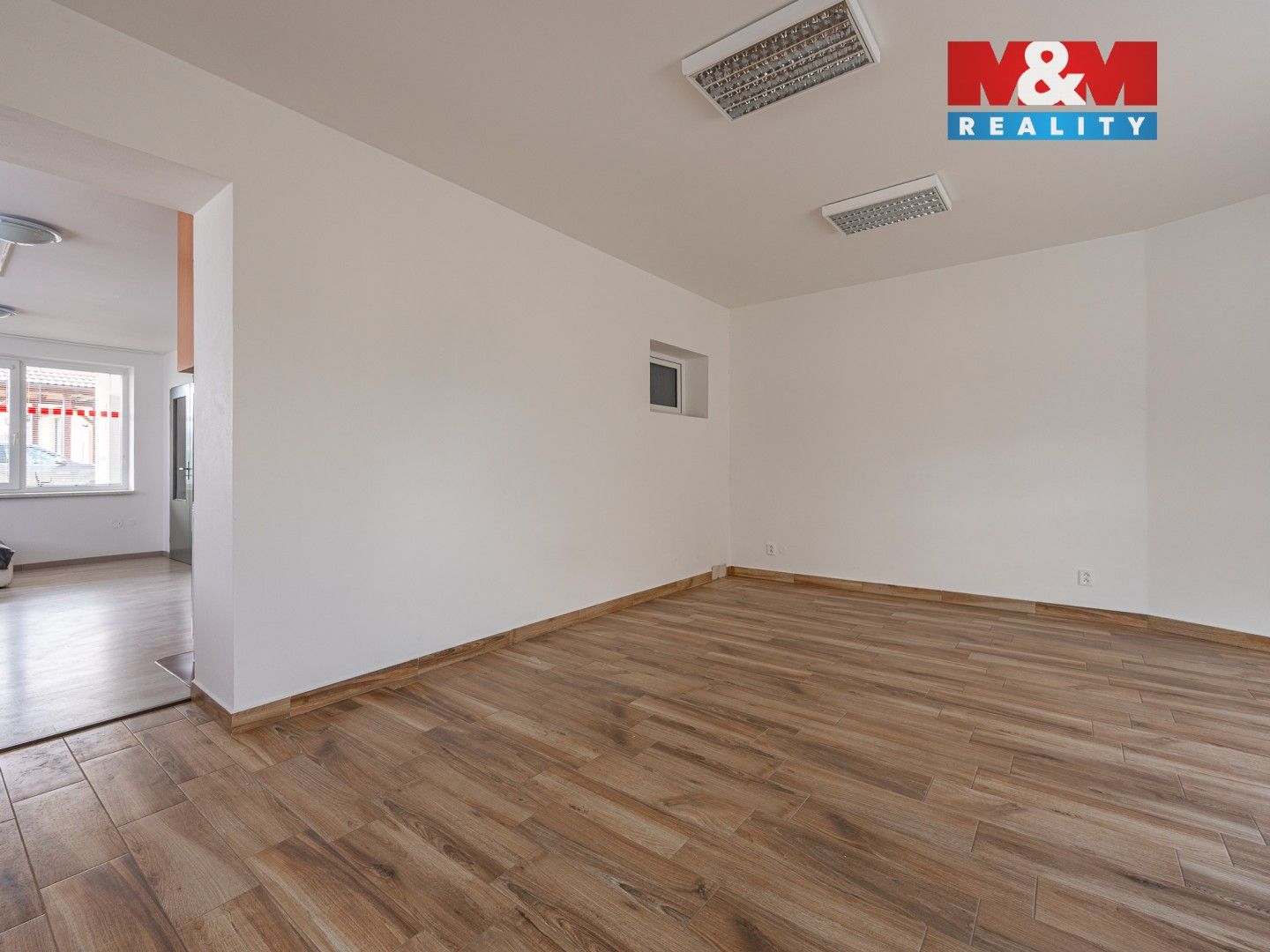 Pronájem komerčního prostoru 212 m² - foto 9