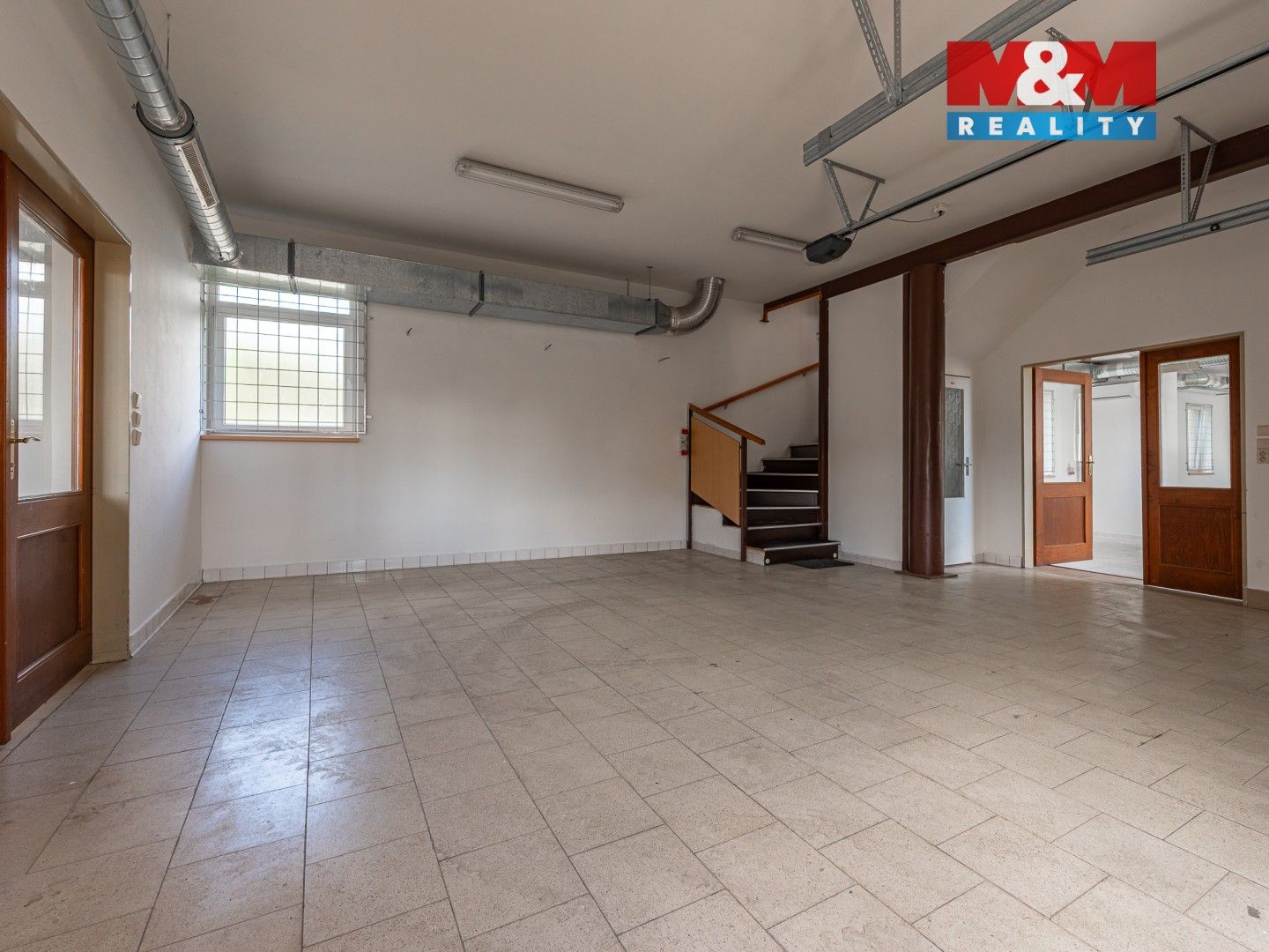 Pronájem komerčního prostoru 212 m² - foto 30