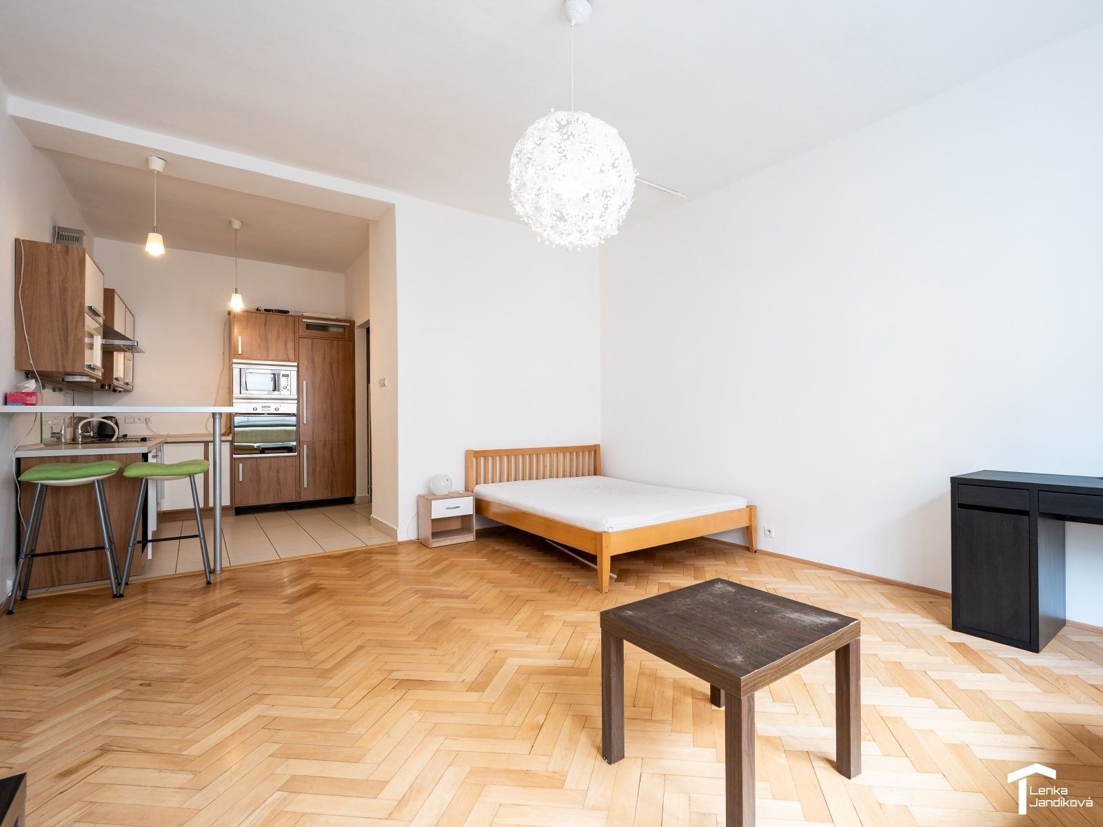 Pronájem bytu 1+kk 39 m² - foto 2