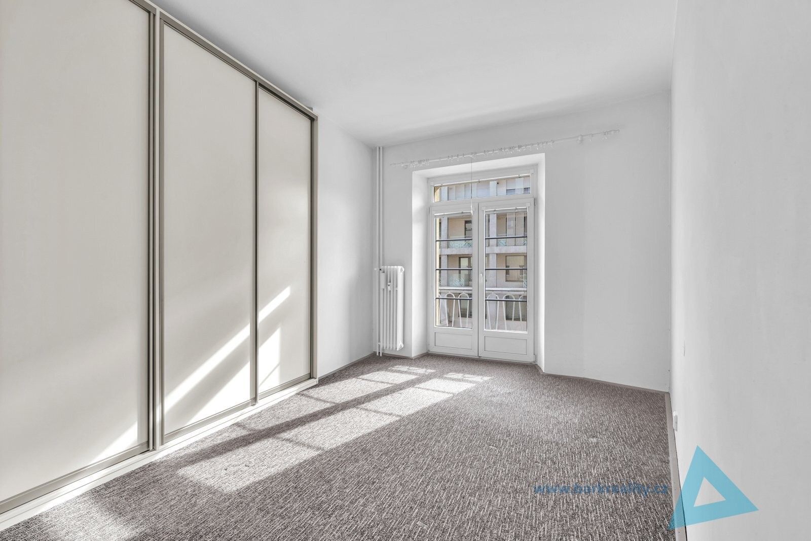 Prodej bytu 2+1 70 m² - foto 4