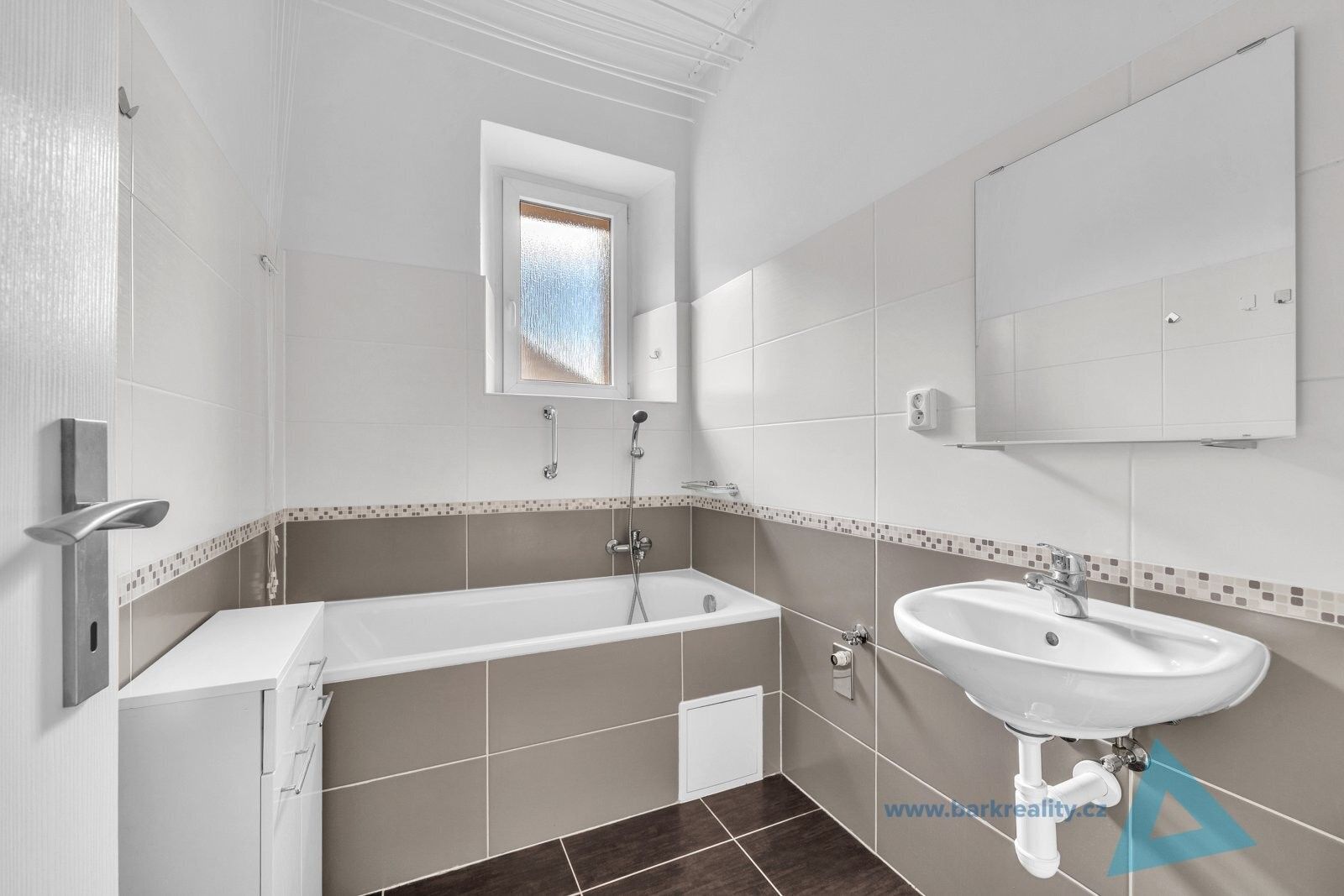 Prodej bytu 2+1 70 m² - foto 16