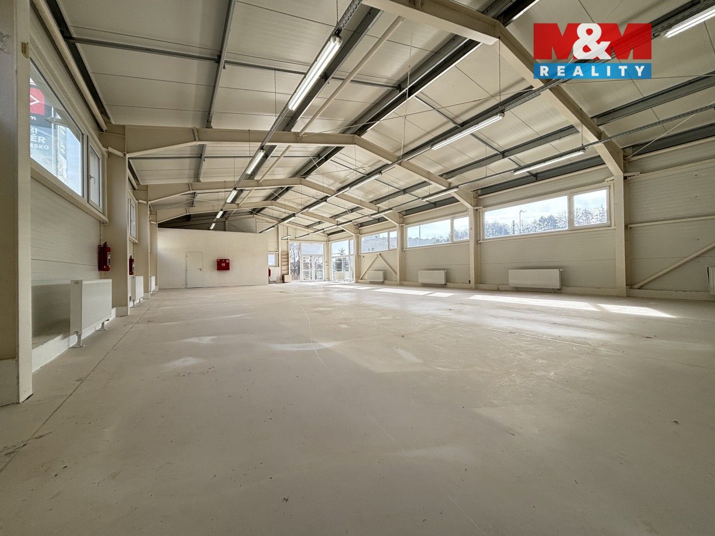 Pronájem komerčního prostoru 293 m² - foto 4