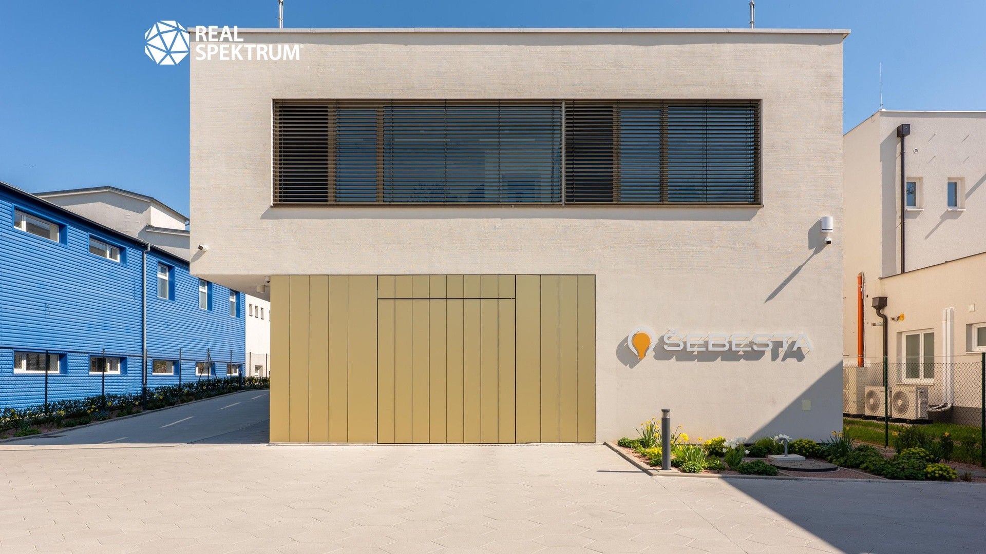Prodej komerčního prostoru 605 m² - foto 3