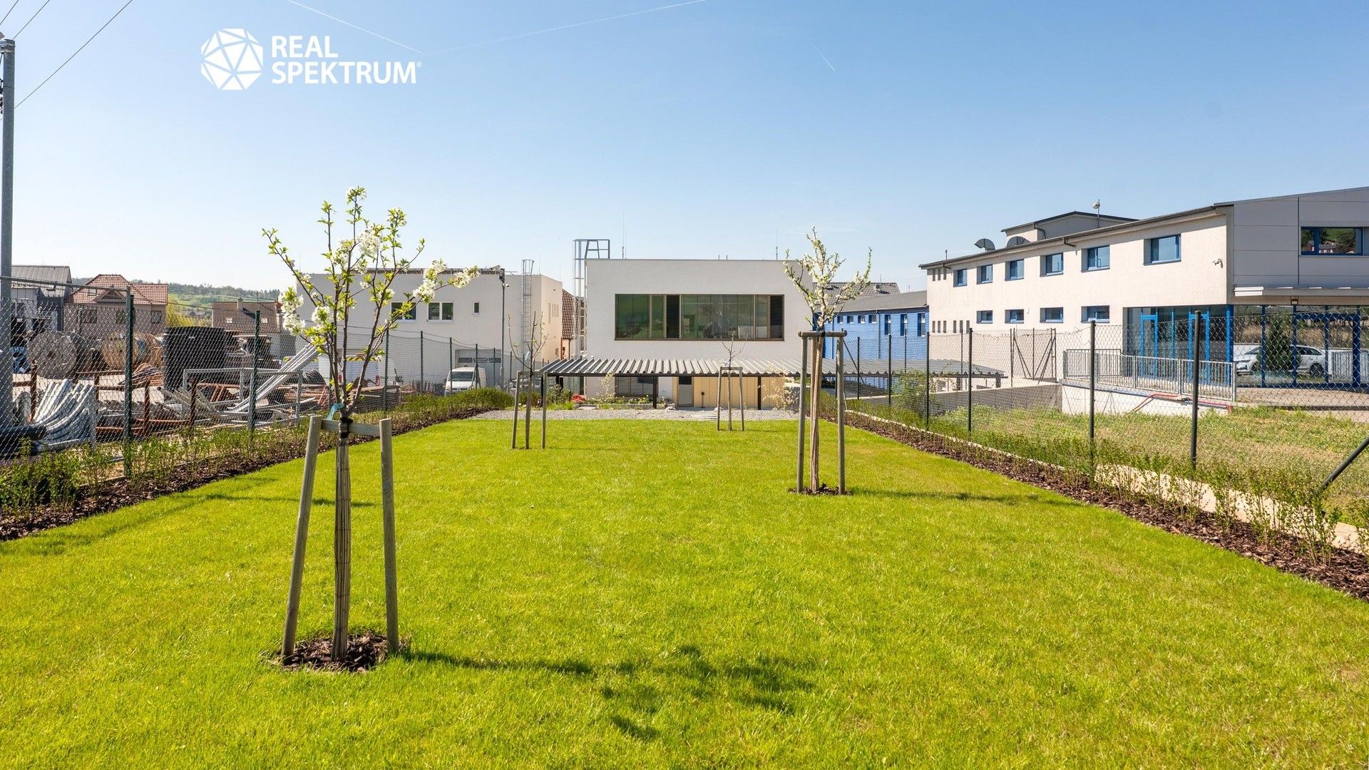 Prodej komerčního prostoru 605 m² - foto 6