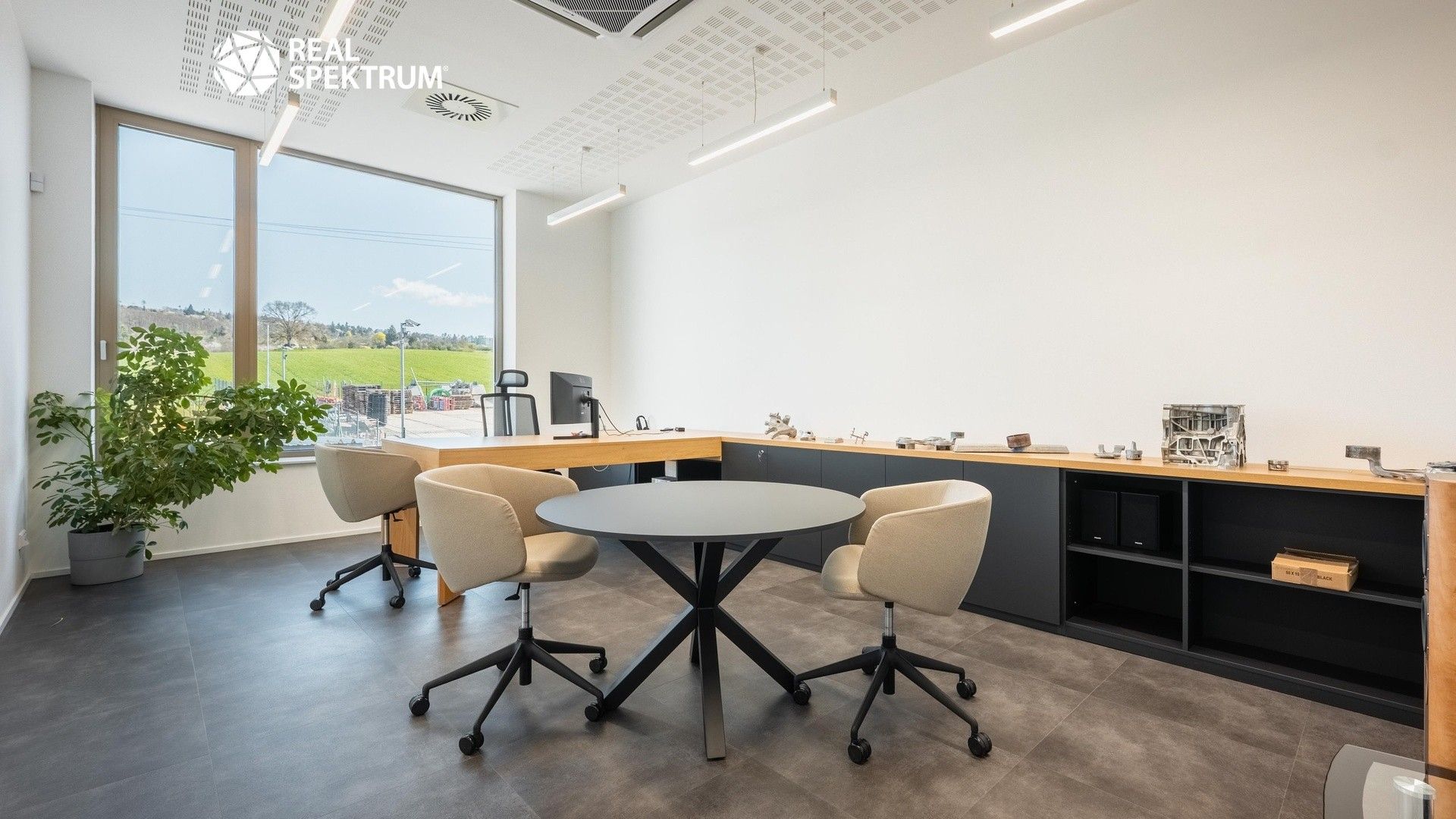 Prodej komerčního prostoru 605 m² - foto 15