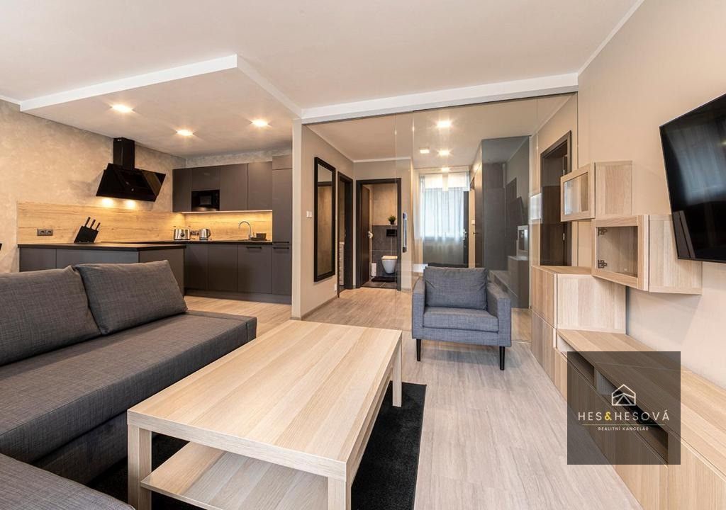 Prodej bytu 5+kk 124 m² - foto 1