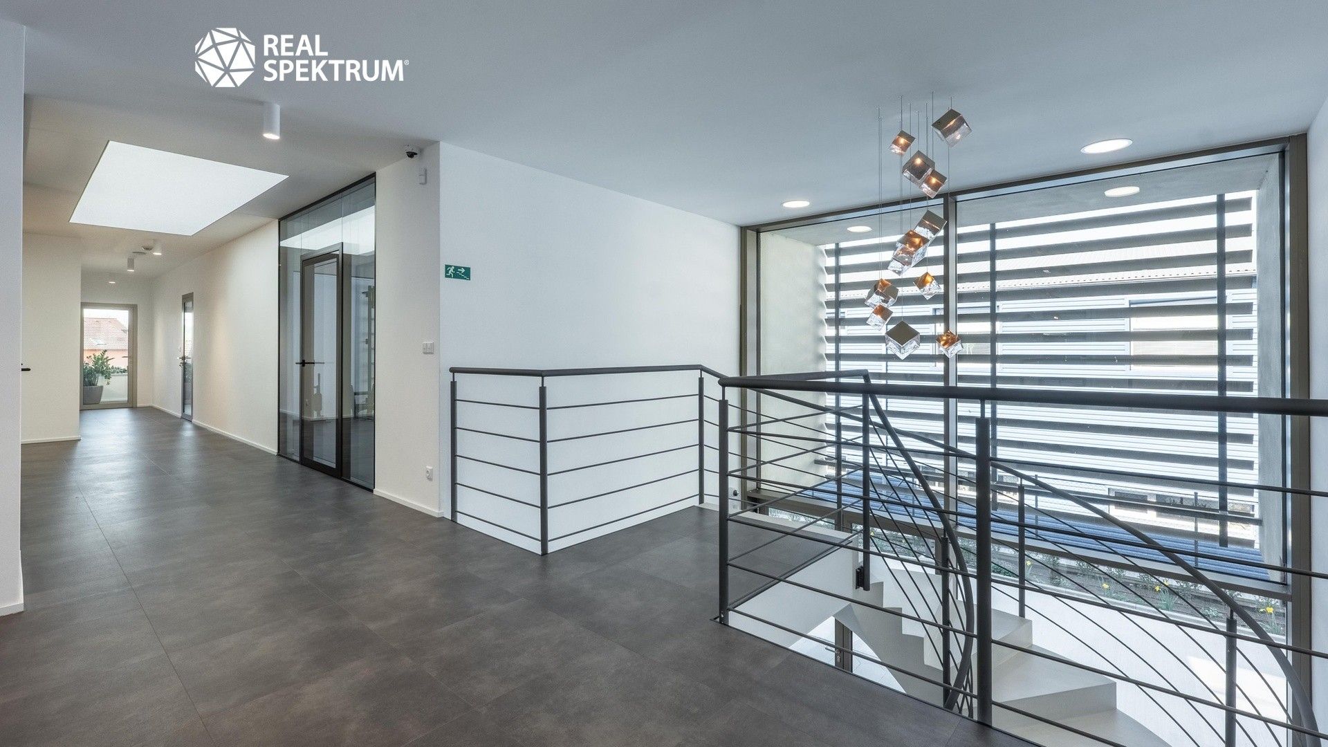 Prodej komerčního prostoru 605 m² - foto 18