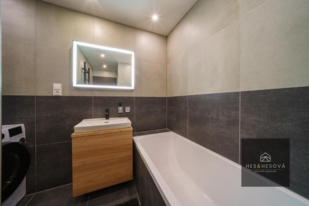 Prodej bytu 5+kk 124 m² - foto 20
