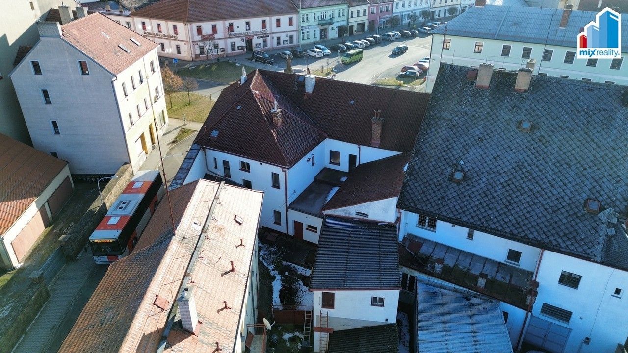 Prodej nemovitosti 600 m² - foto 8