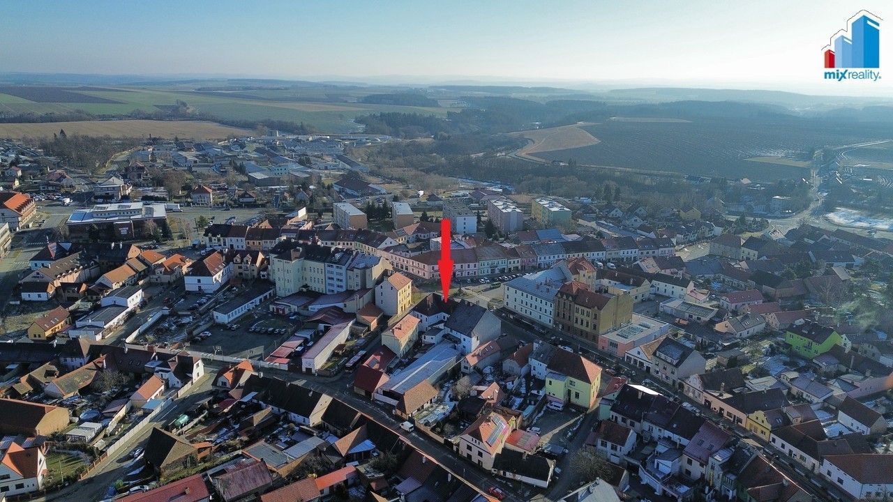 Prodej nemovitosti 600 m² - foto 10