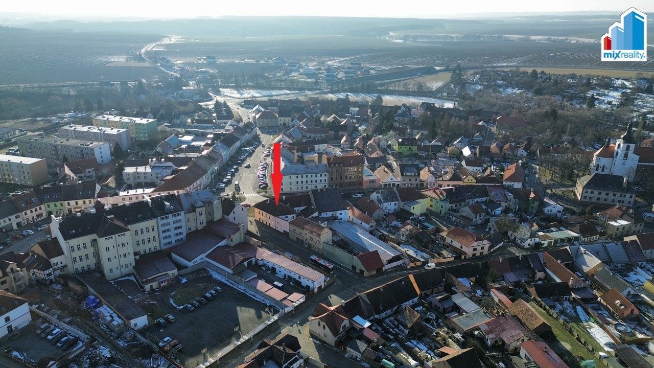 Prodej nemovitosti 600 m² - foto 11