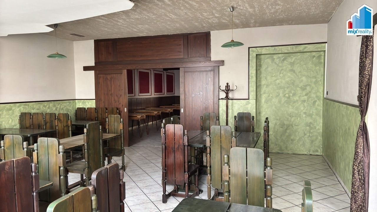 Prodej nemovitosti 600 m² - foto 17