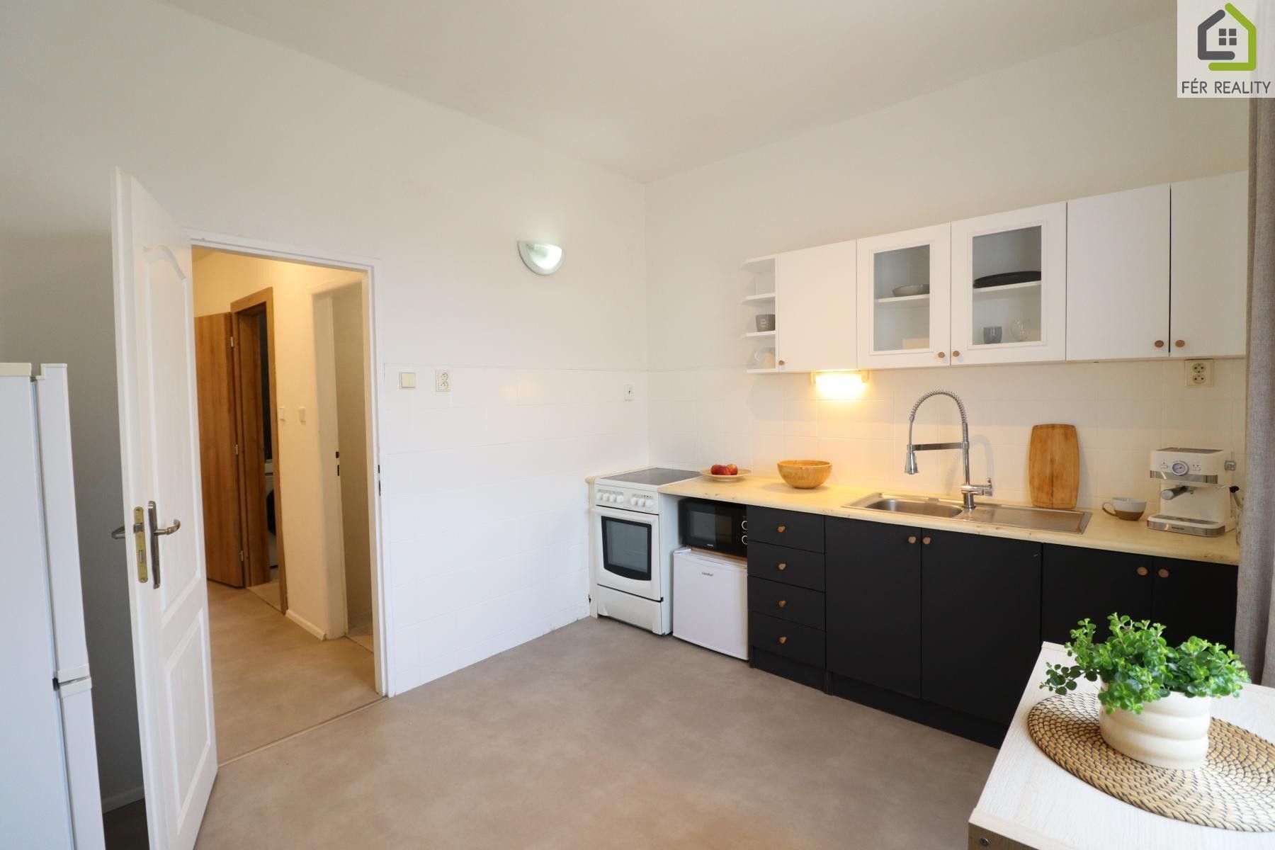 Prodej bytu 1+1 40 m² - foto 6