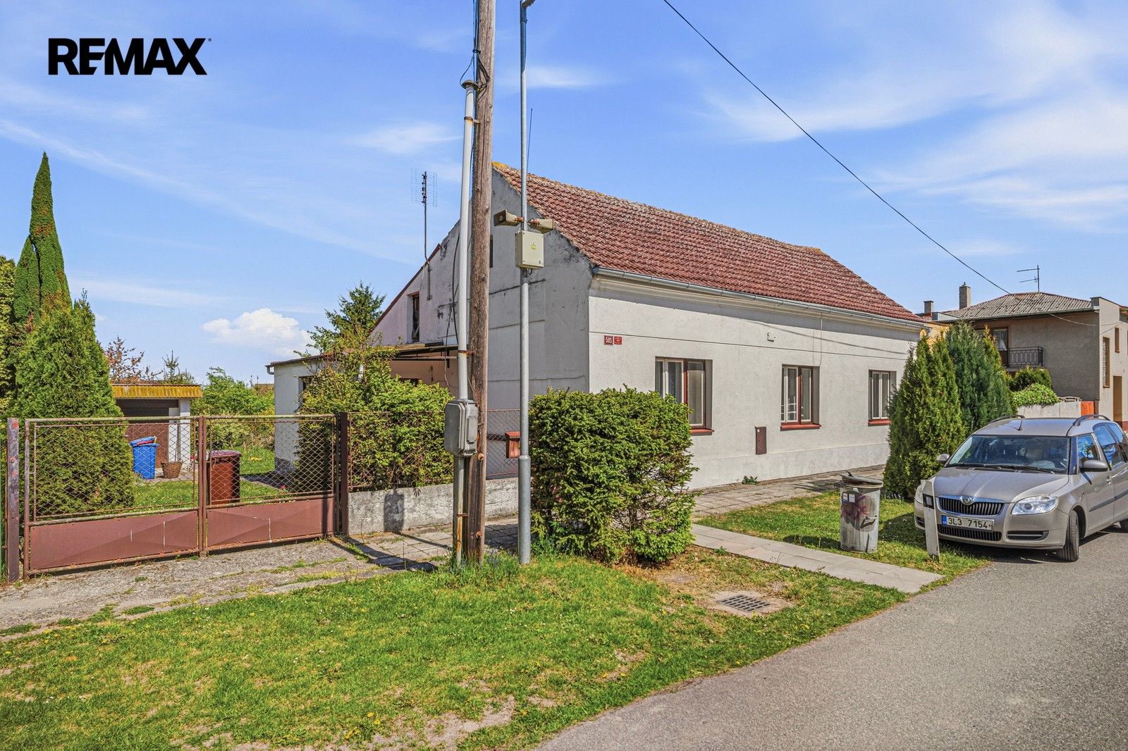 Prodej domu 105 m² - foto 1