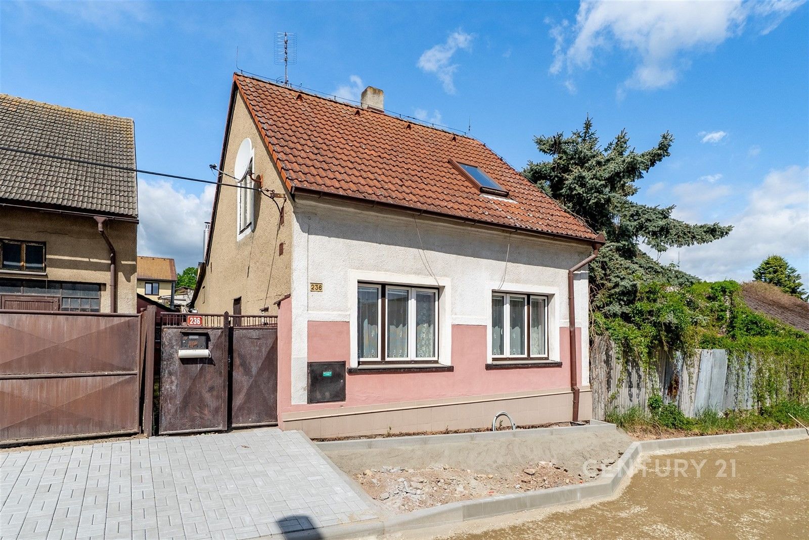 Prodej domu 93 m² - foto 1