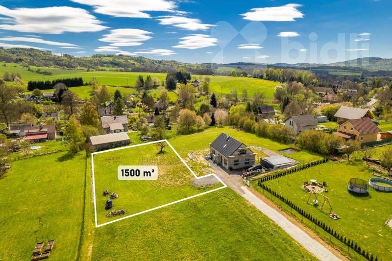 Prodej pozemku 1500 m² - foto 1