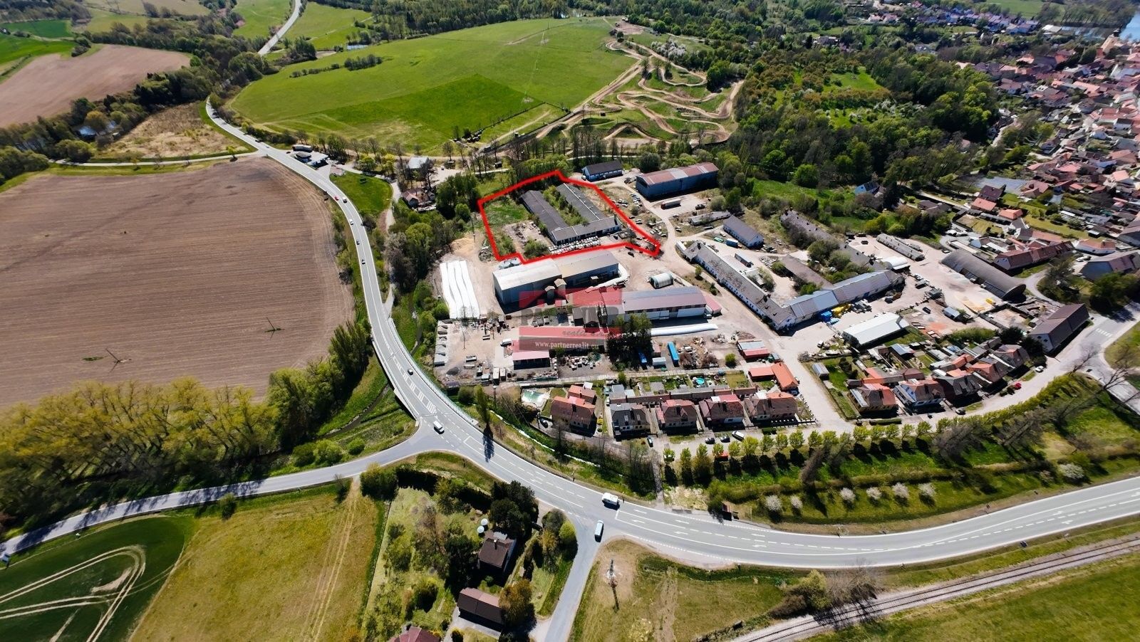 Prodej komerčního prostoru 11709 m² - foto 2