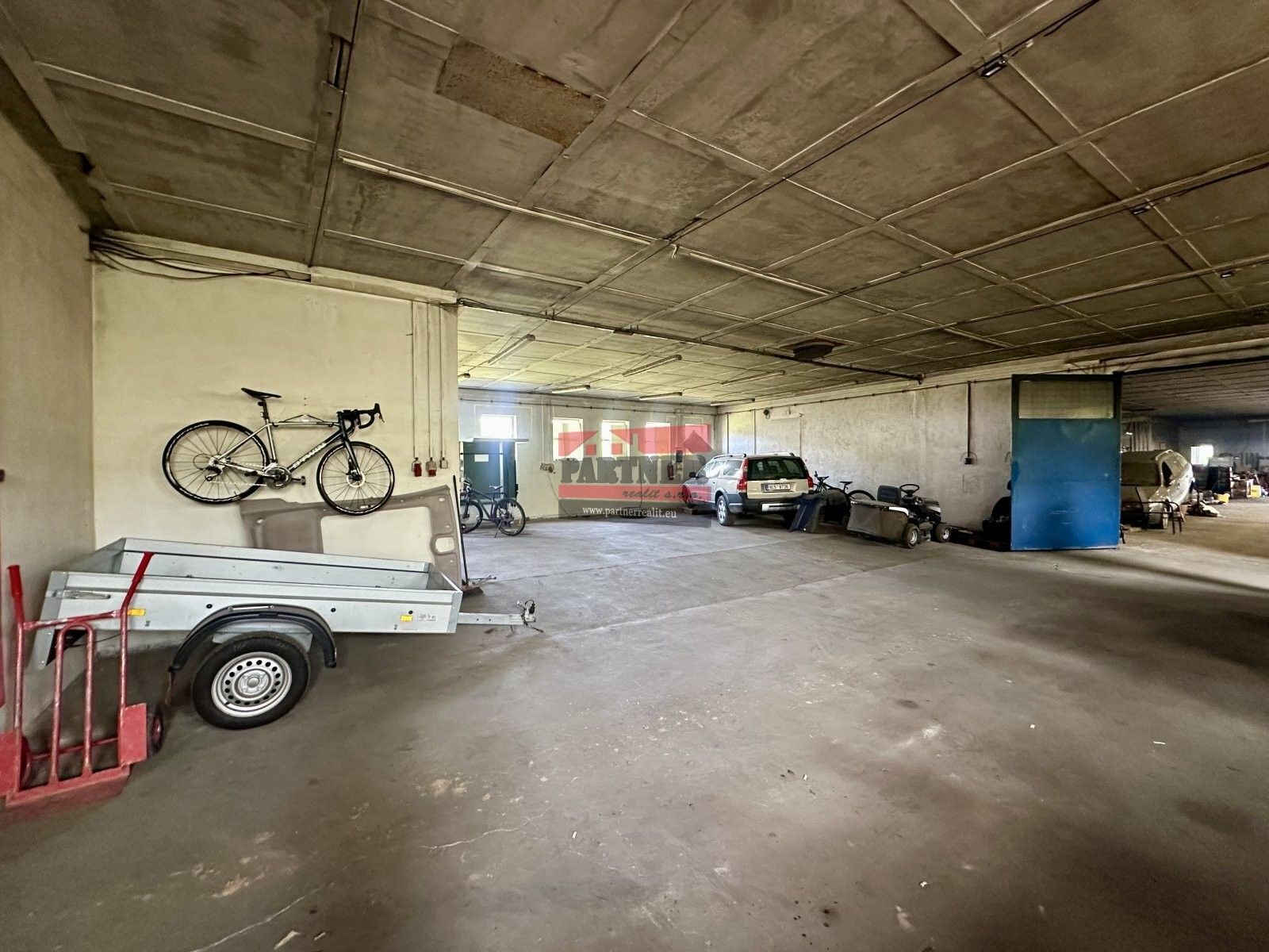 Prodej komerčního prostoru 11709 m² - foto 11