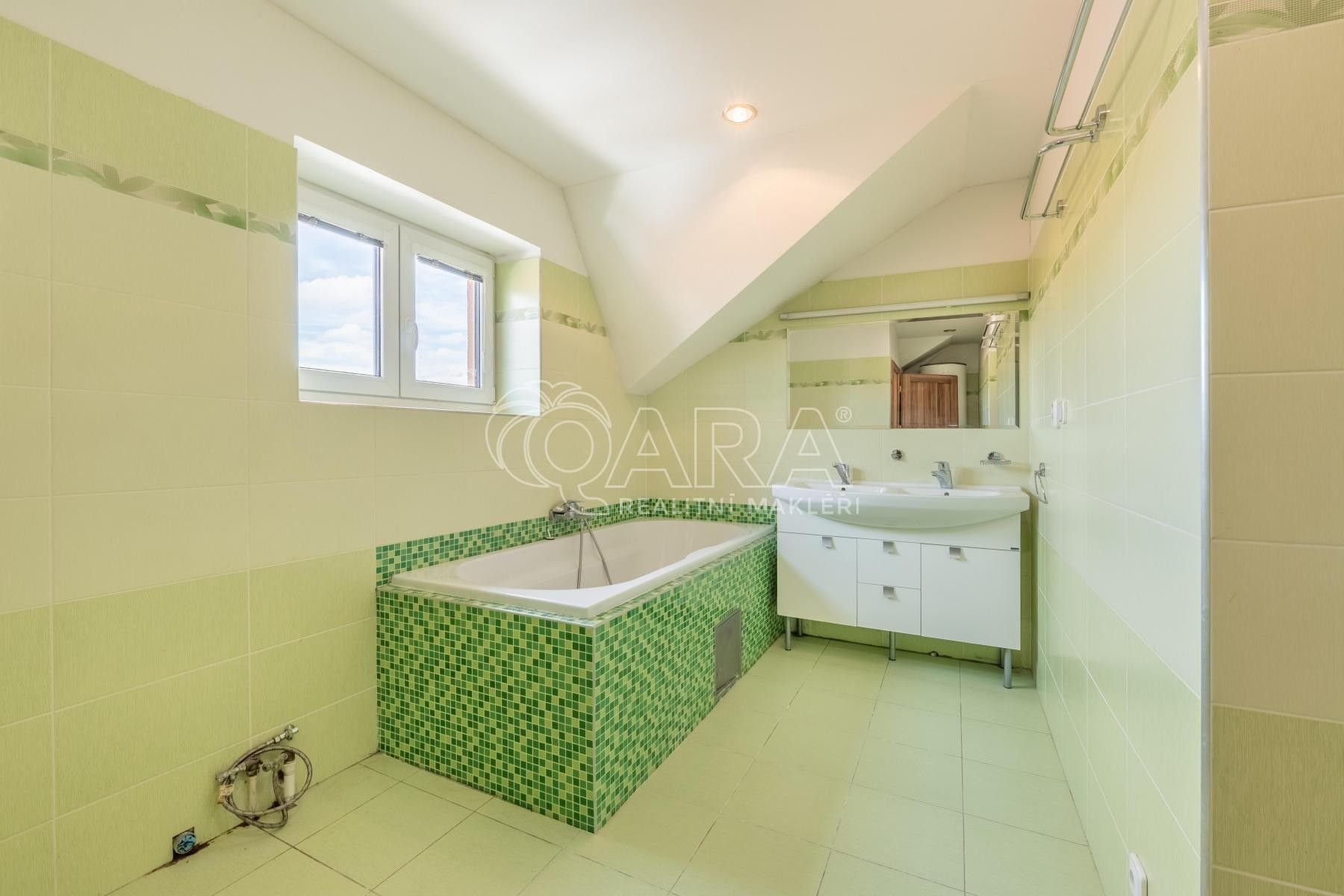 Prodej domu 240 m² - foto 19