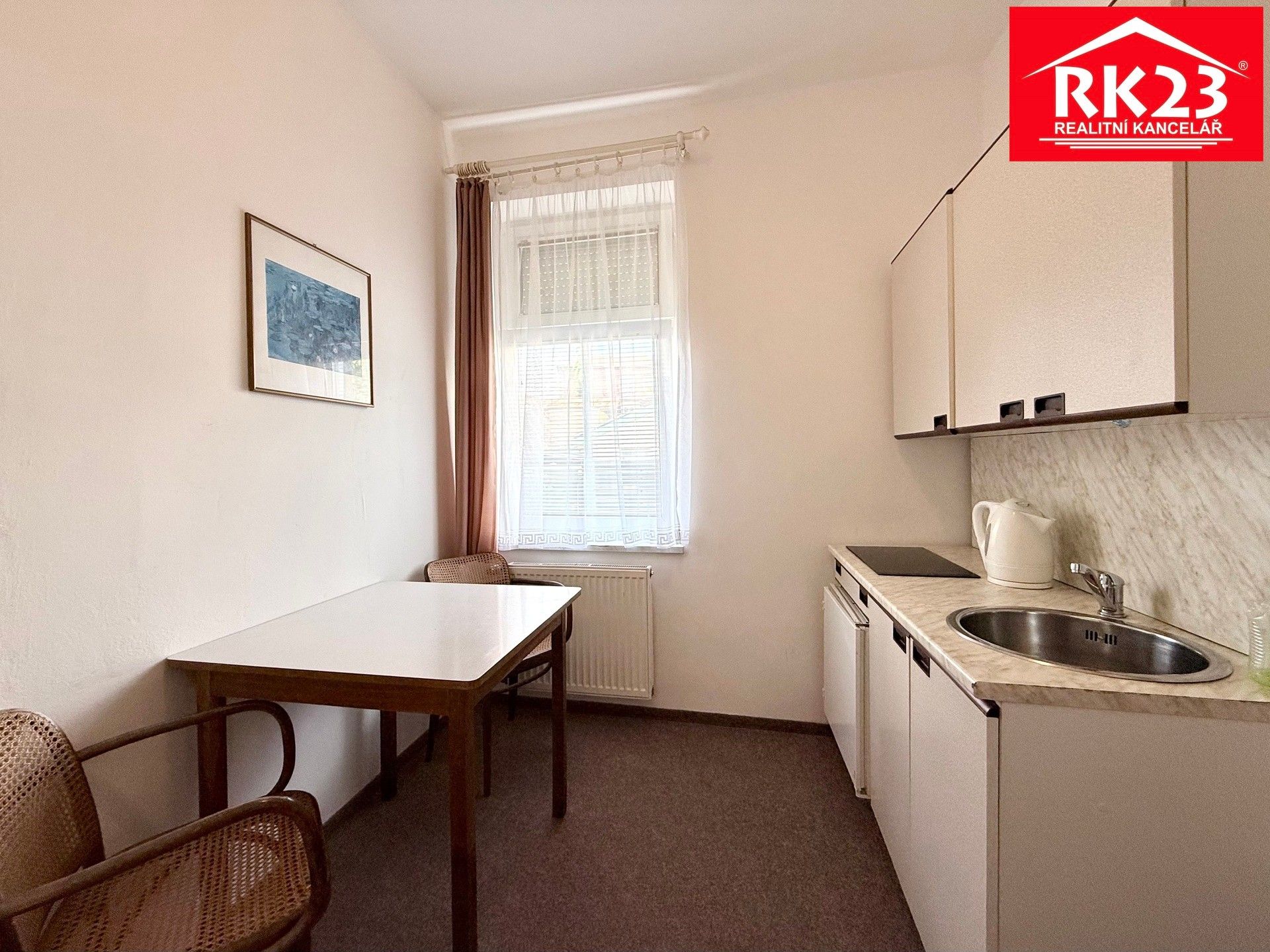 Pronájem bytu 1+kk 40 m² - foto 4