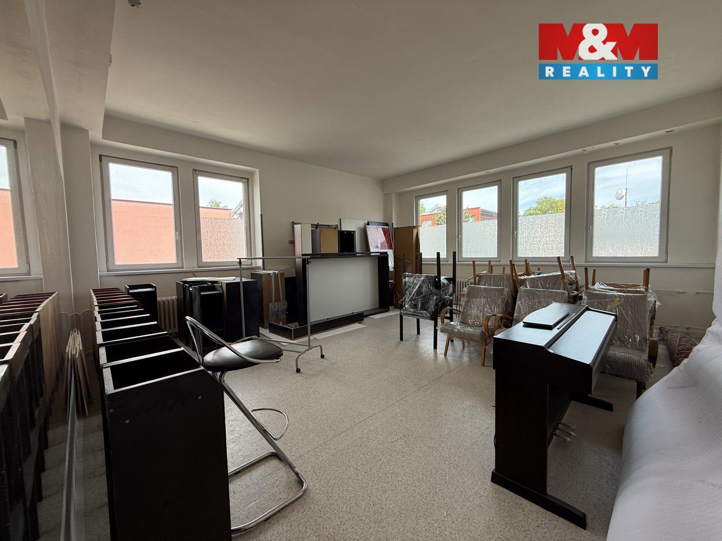 Pronájem komerčního prostoru 166 m² - foto 4