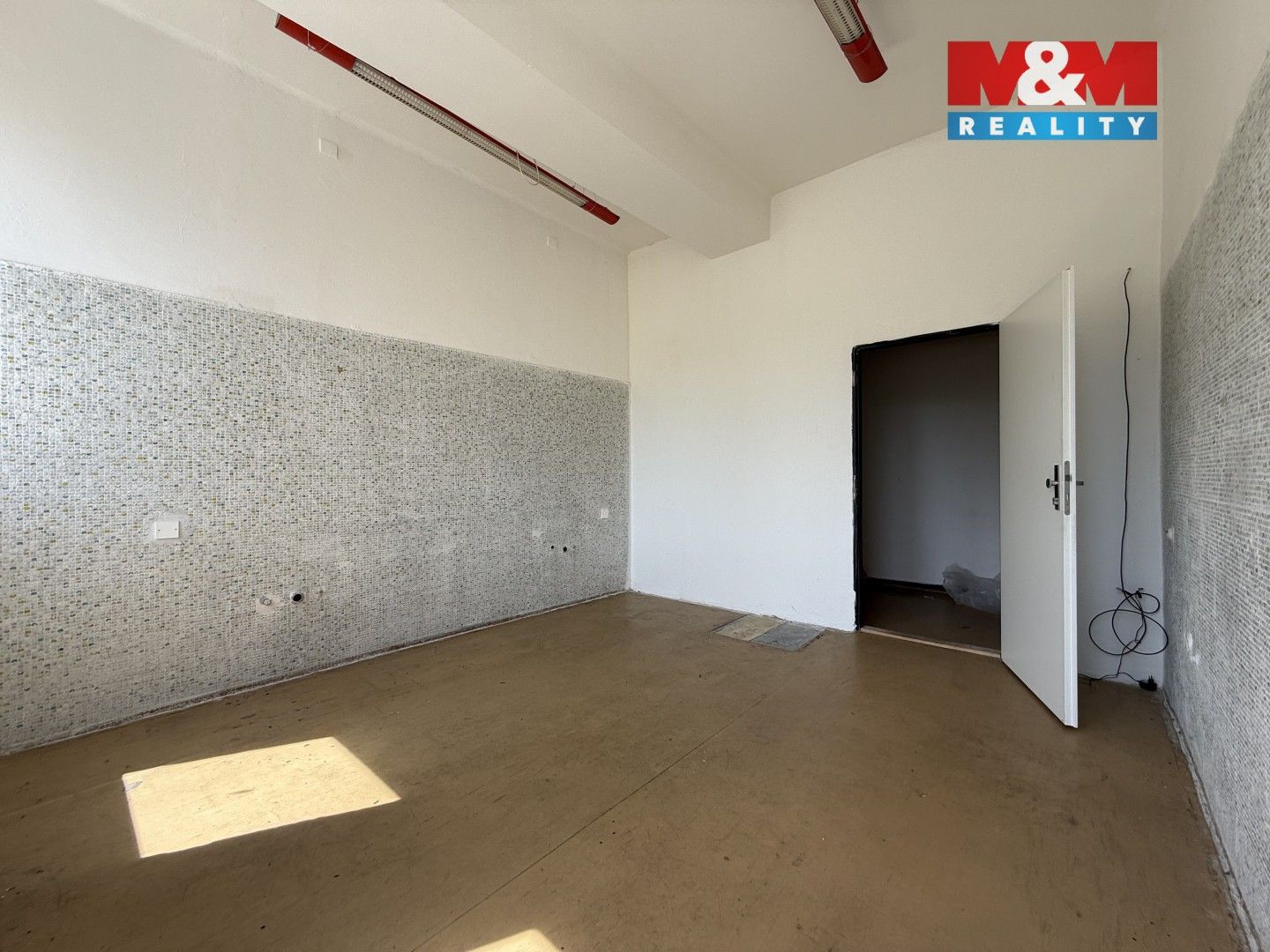 Pronájem komerčního prostoru 18 m² - foto 3