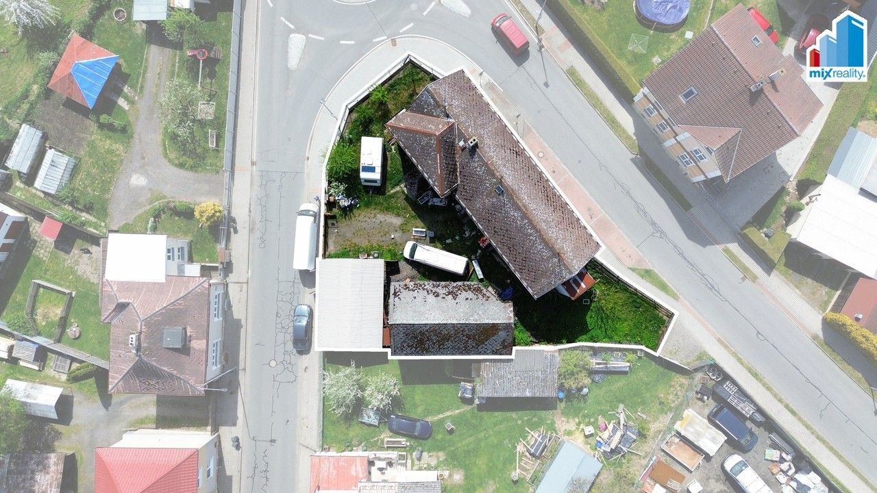 Prodej nemovitosti 260 m² - foto 4
