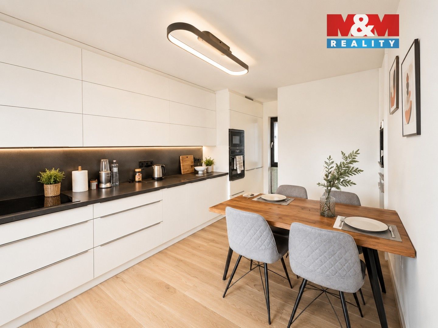 Prodej domu 190 m² - foto 2