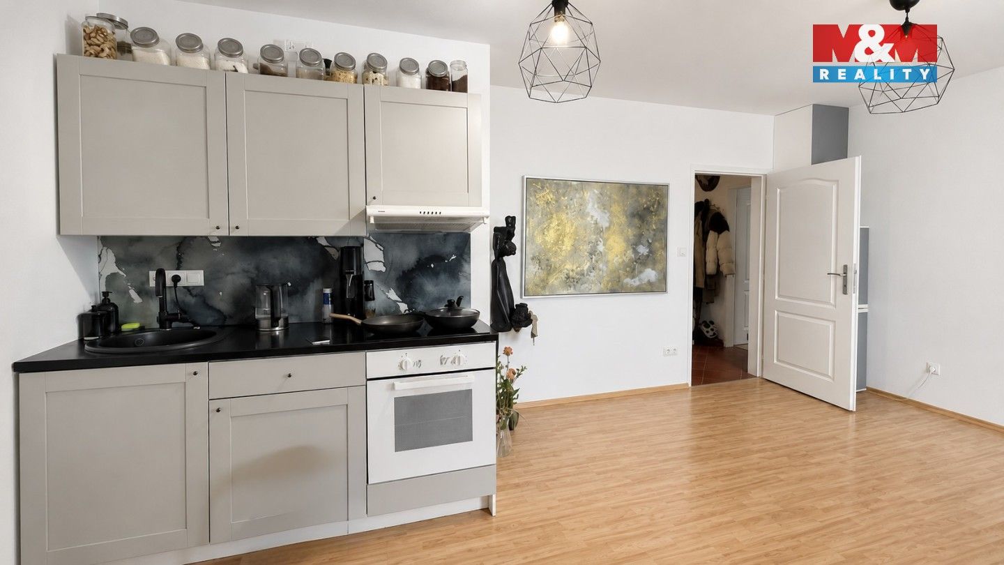 Prodej bytu 4+kk 73 m² - foto 2