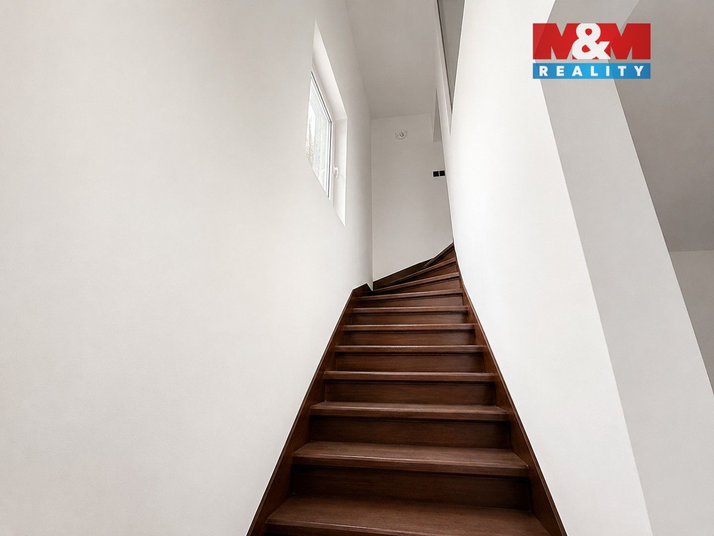 Pronájem komerčního prostoru 230 m² - foto 9