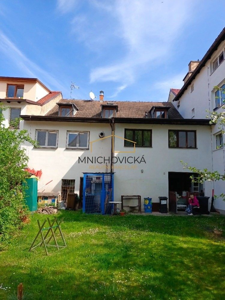Prodej domu 240 m² - foto 2