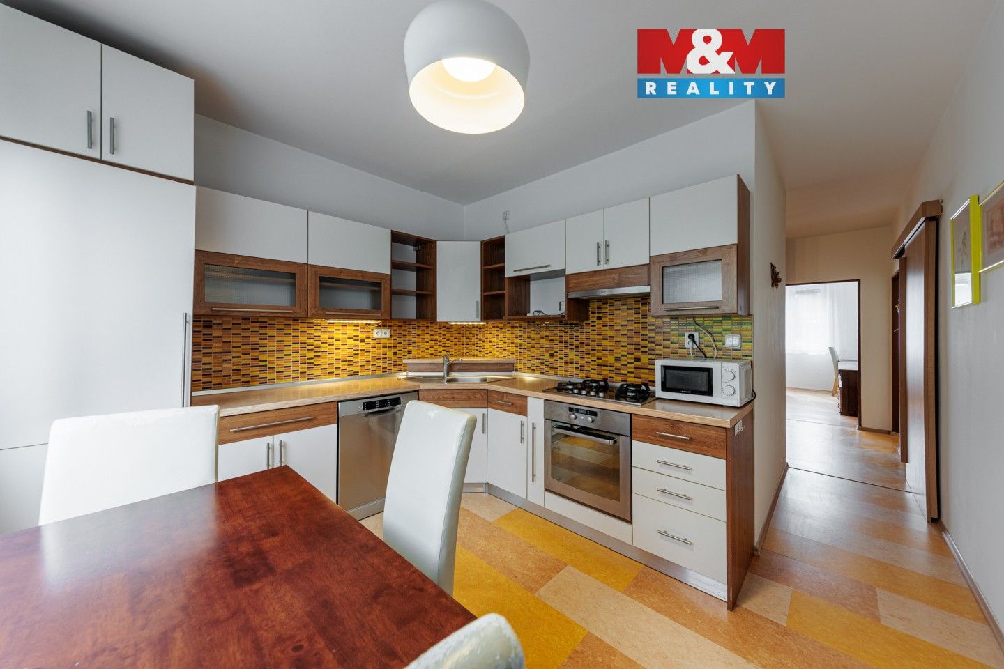 Prodej bytu 3+1 76 m² - foto 1