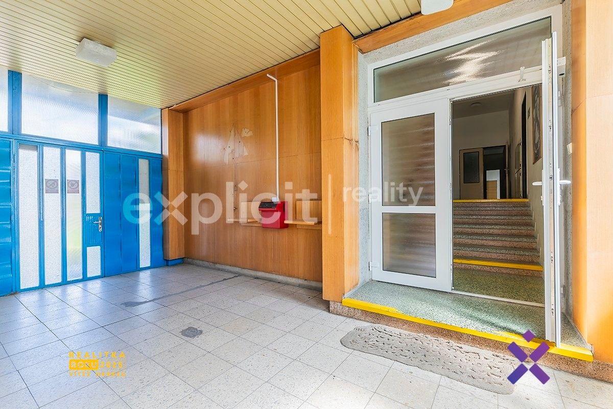 Pronájem komerčního prostoru 1162 m² - foto 18