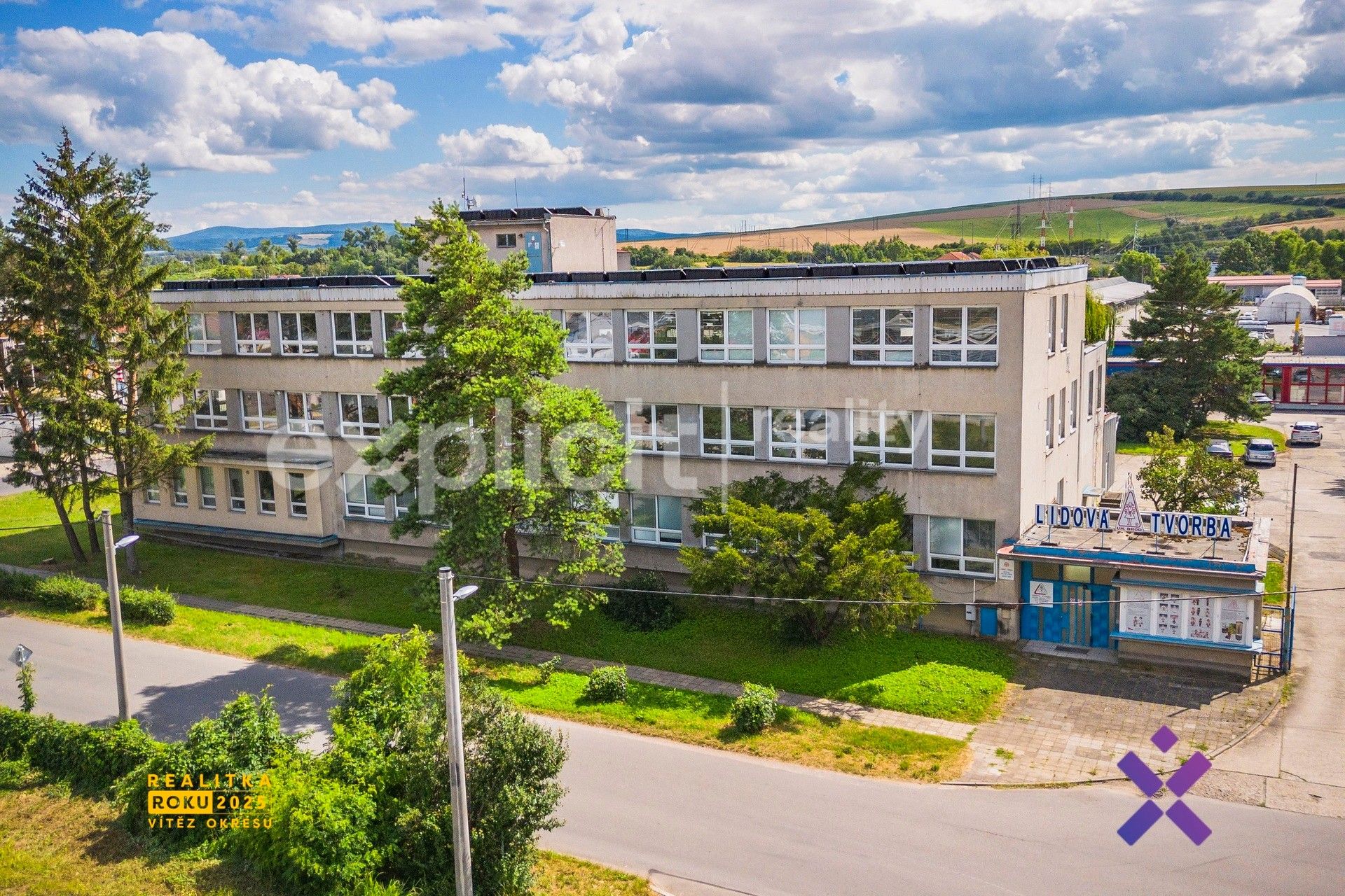 Pronájem komerčního prostoru 1162 m² - foto 24