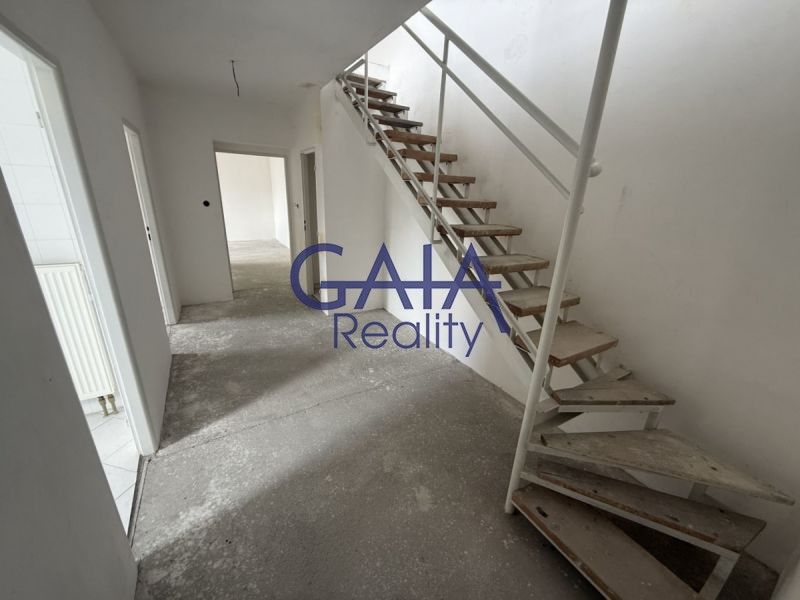 Prodej komerčního prostoru 940 m² - foto 8