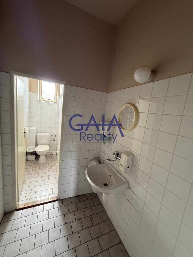 Prodej komerčního prostoru 940 m² - foto 6