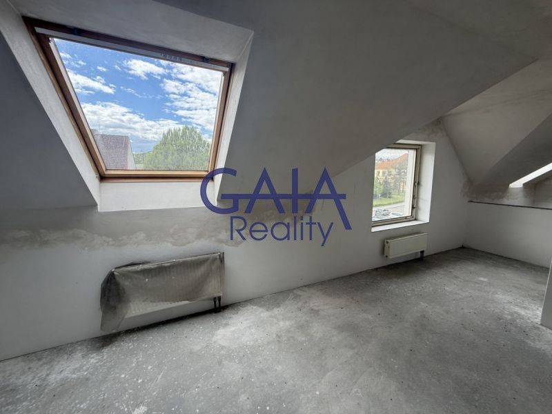 Prodej komerčního prostoru 940 m² - foto 11
