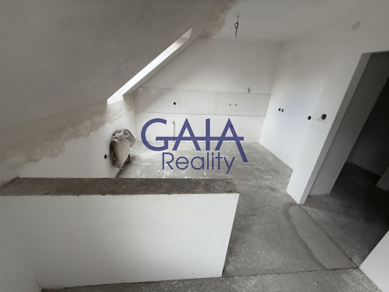 Prodej komerčního prostoru 940 m² - foto 14