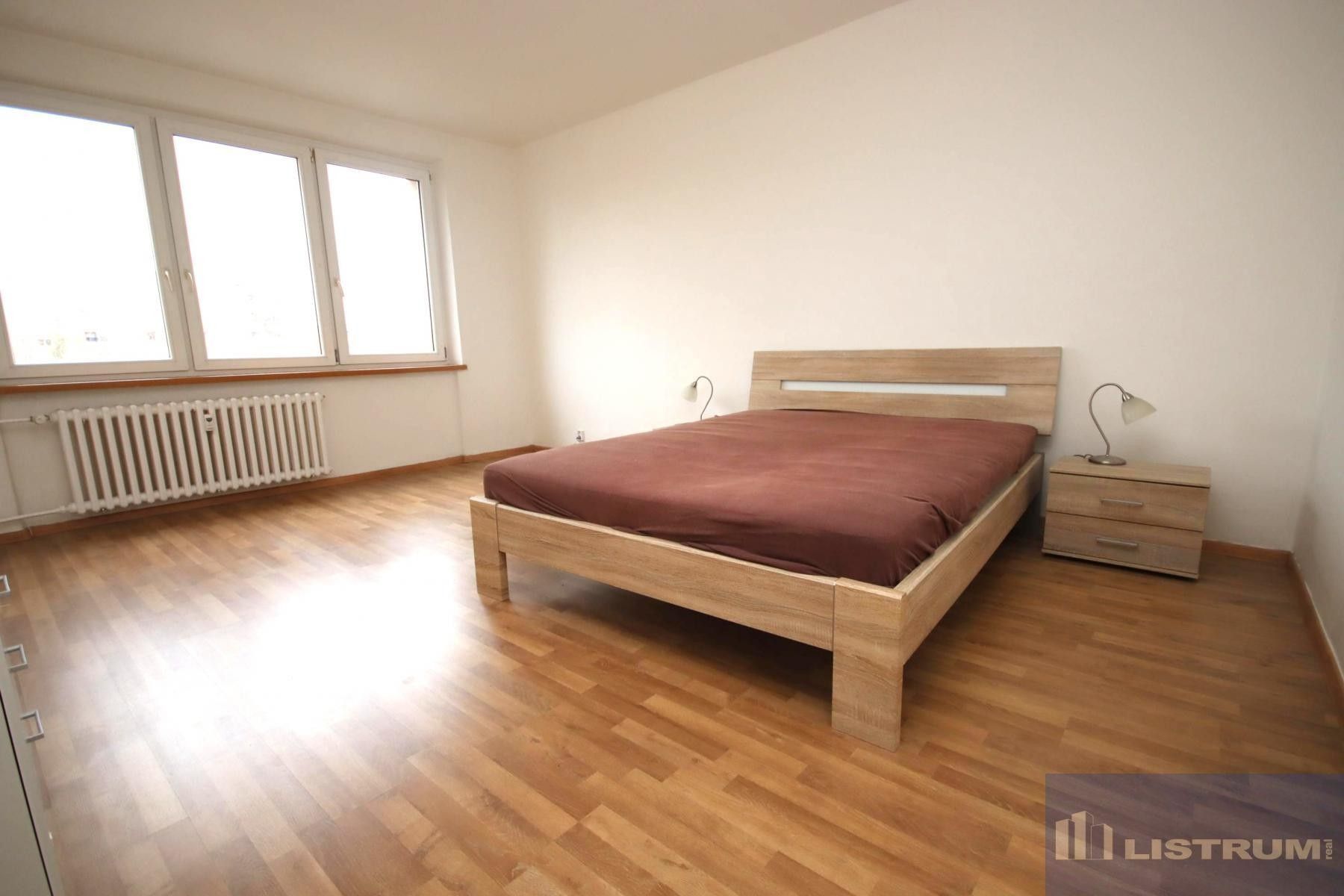 Pronájem bytu 1+1 38 m² - foto 4