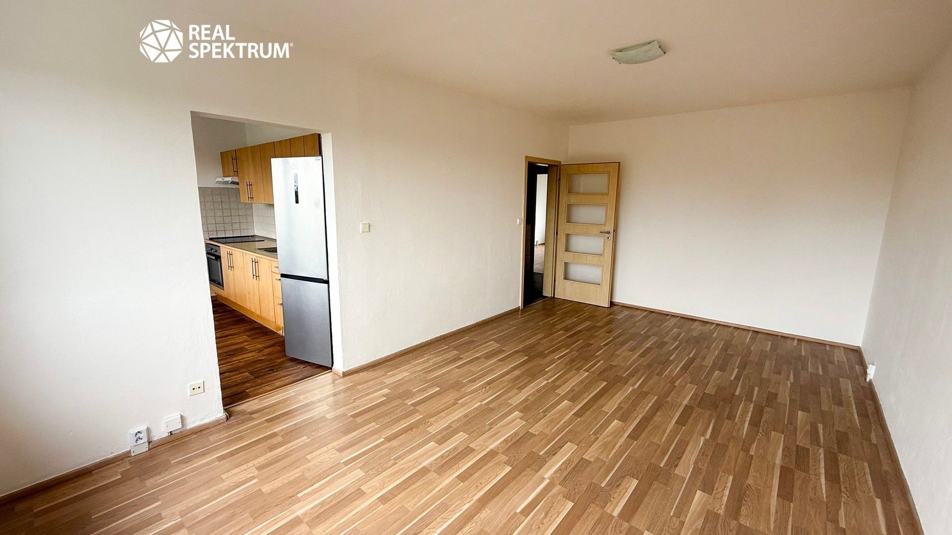 Pronájem bytu 3+1 75 m² - foto 3