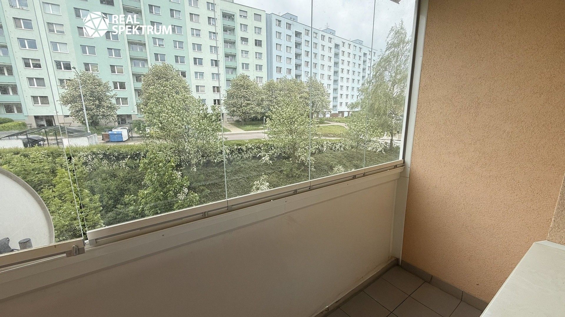 Pronájem bytu 3+1 75 m² - foto 13