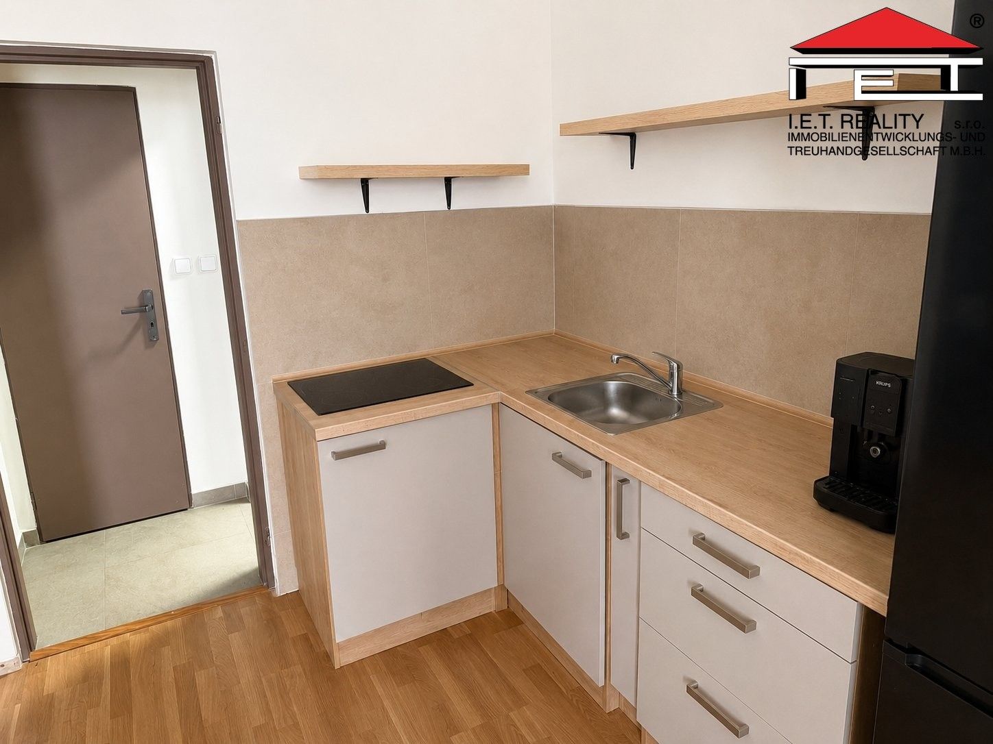 Pronájem bytu 1+kk 45 m² - foto 4